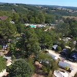 Europe Tents Le Clou Tente de luxe Coux-et-Bigaroque-Mouzens