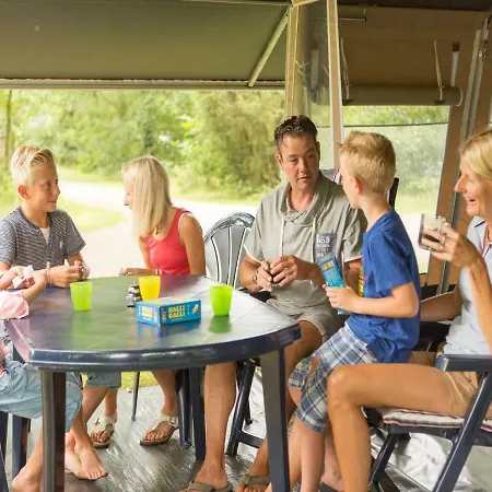 Europe Tents Le Clou Tente de luxe 3*