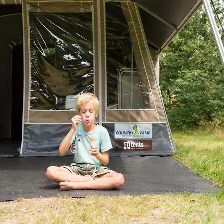 Europe Tents Le Clou