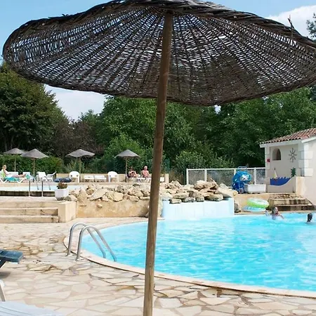 Luxury tent Europe Tents Le Clou 3*
